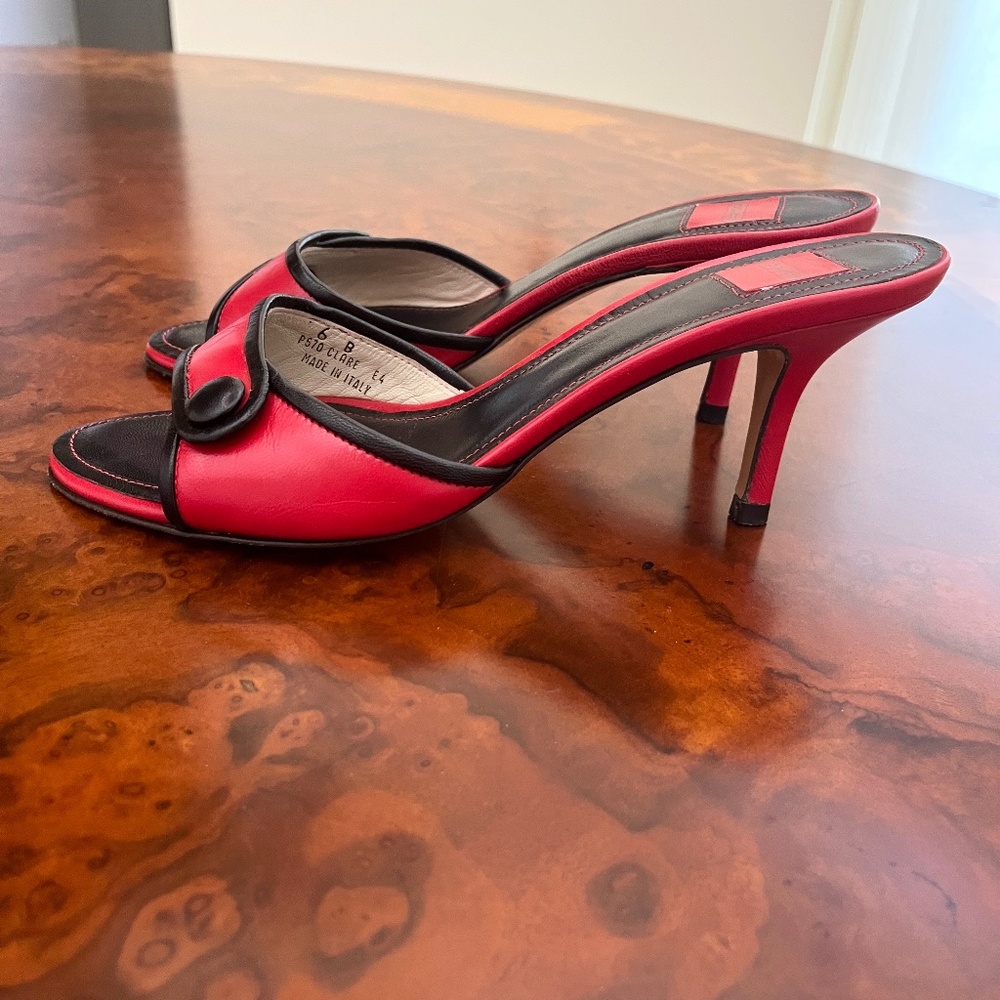 Coach Leather Red/Black Open Toe Slide Sandals Heels Button Italy Size 6B - Picture 8 of 8